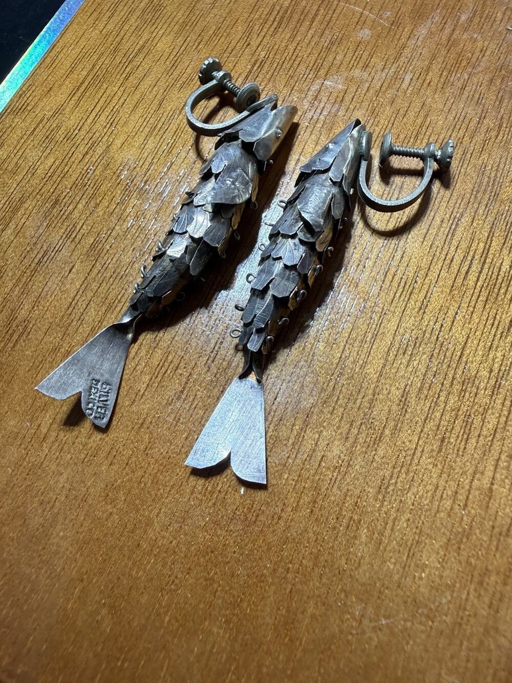 Vintage Articulated Fish Earrings Sterling Silver Moveable Mexico Screw Backs